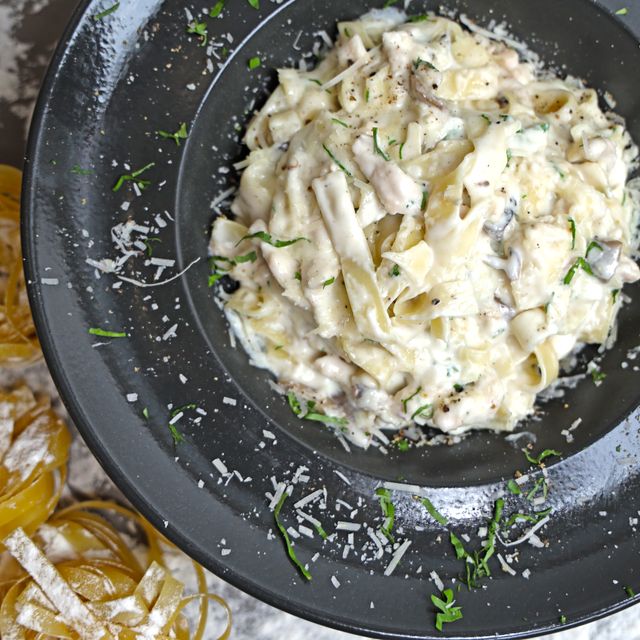 Creamy pasta